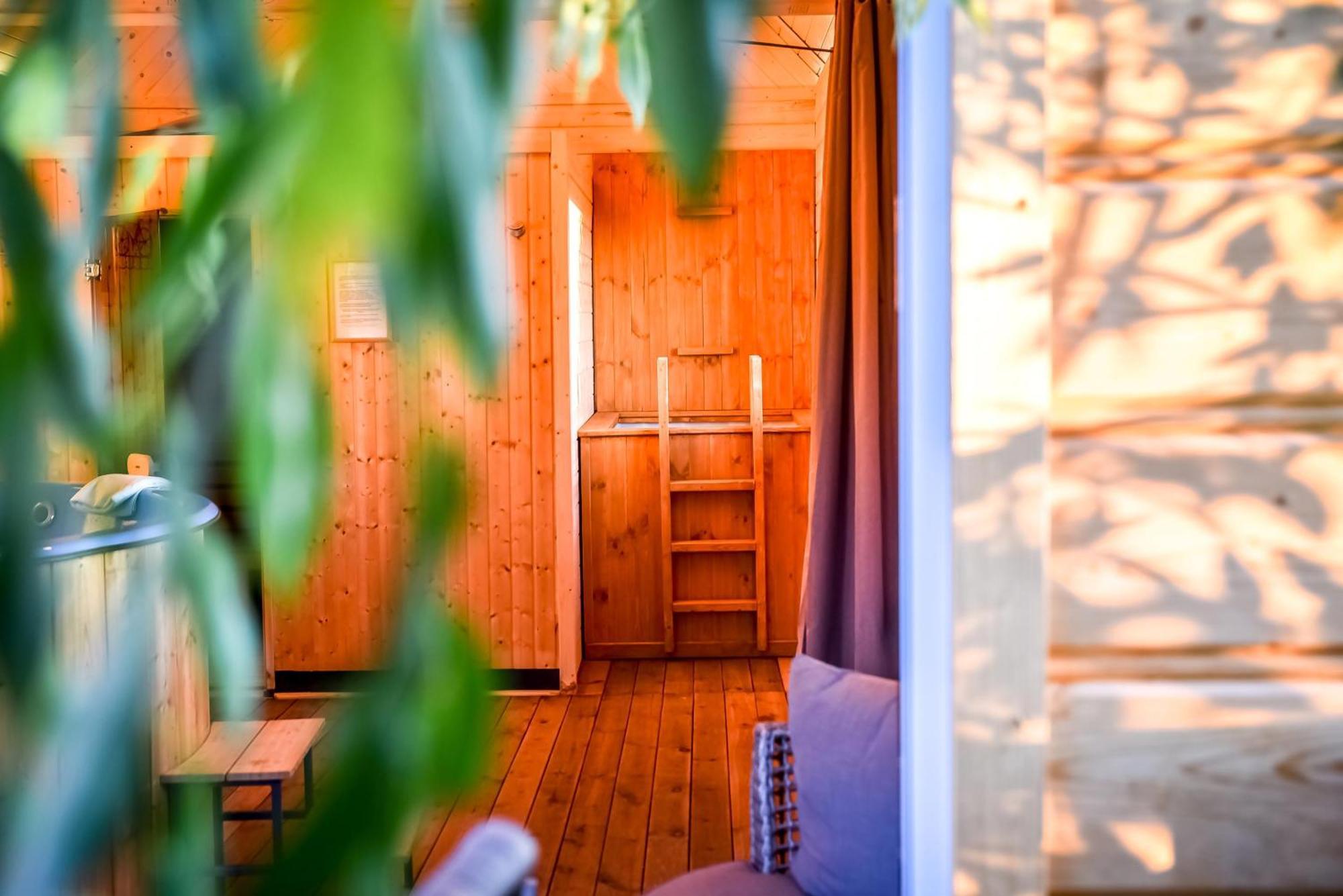 Bed and Breakfast Osrodek Wypoczynkowy Bernadetta Мужасихле Экстерьер фото